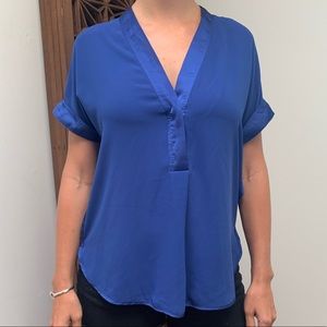 Like New Warehouse royal blue short-sleeved blouse